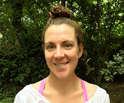 Dr. Anne Lippert